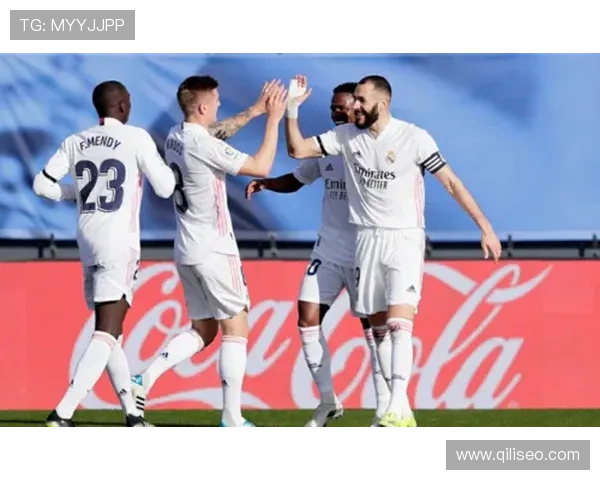 两大旧将发威领头羊两度落后艰难逼平顽强升班马制造大爆冷局面战